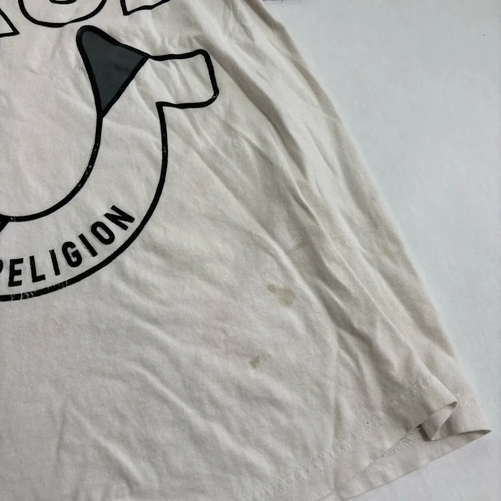 True religion graphic tee